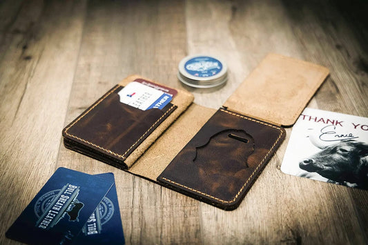 Federal Badge Wallet Small - Walnut