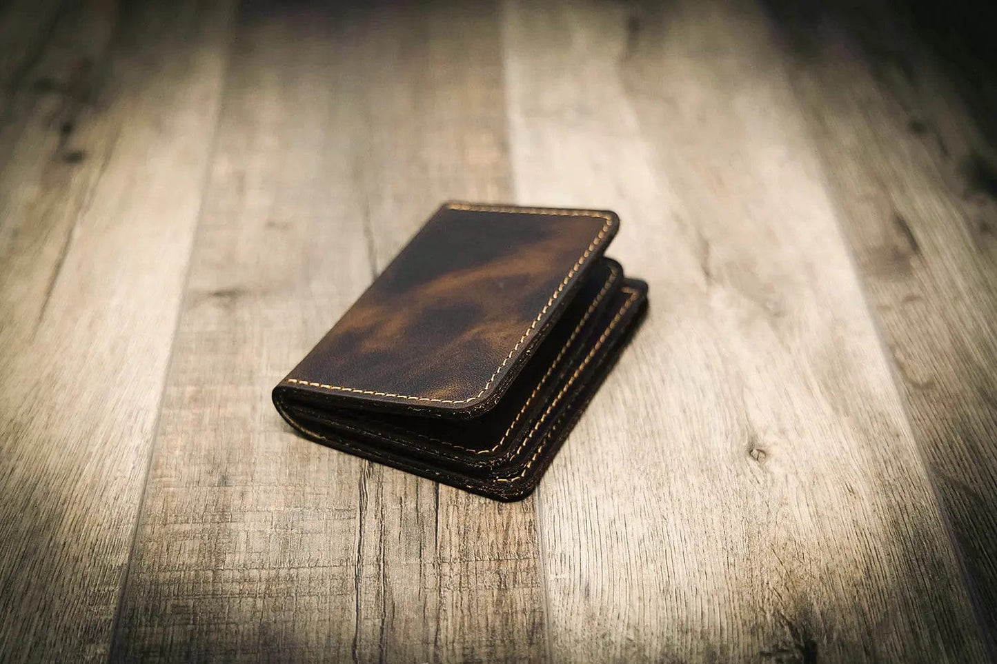 Federal Badge Wallet Small - Walnut