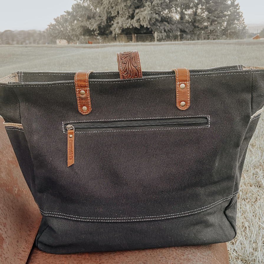 Darby Cowhide Carry All Overnight Bag