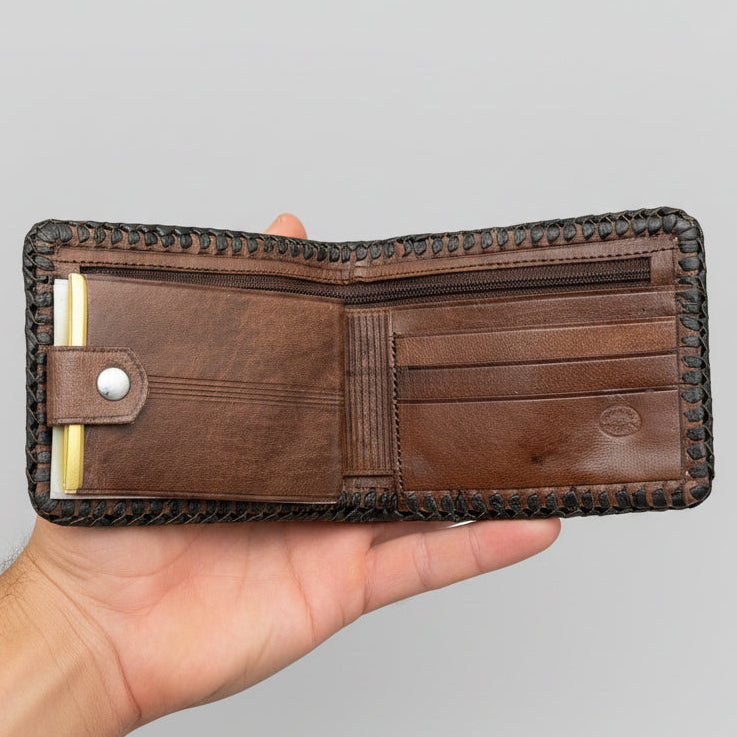 Cowhide Fur-on Leather Wallet | White | ID Sleeve