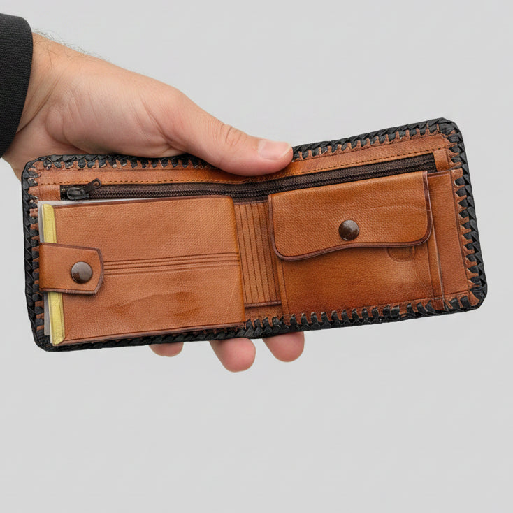 Cowhide Fur-on Leather Wallet | White | ID Sleeve