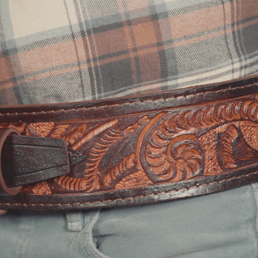 Load video: Western Holster Belt